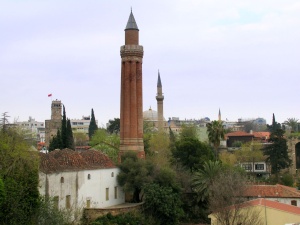 Antalya - Žlábkový minaret